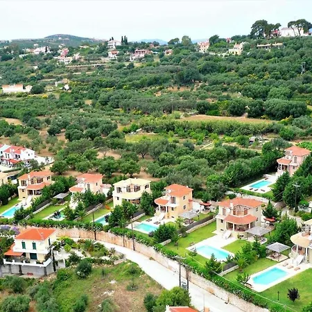 Ionian Summer فيلة سفوروناتا