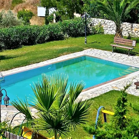 Ionian Summer فيلة